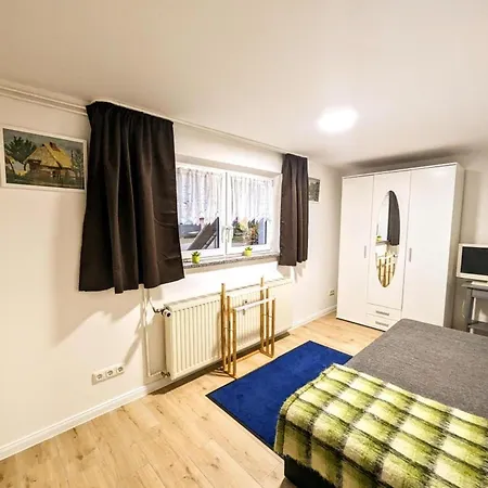 Apartment Lena In Schwerin- Wickendorf